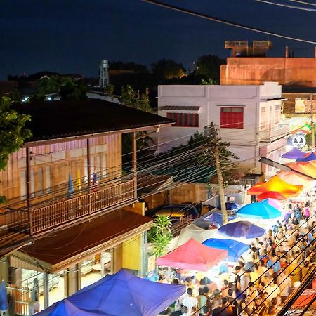 Thai Time Hostel Chiang Mai Extérieur photo